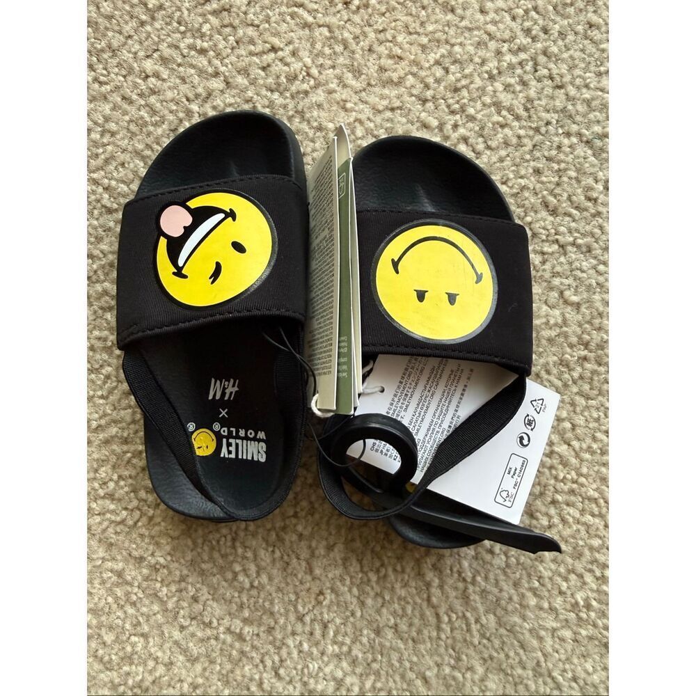 H&M boys sandals size 7.5-8.5 brand new